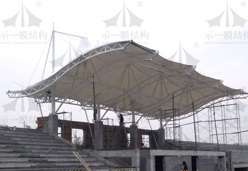 上海示一膜结构体育场馆看台膜结构