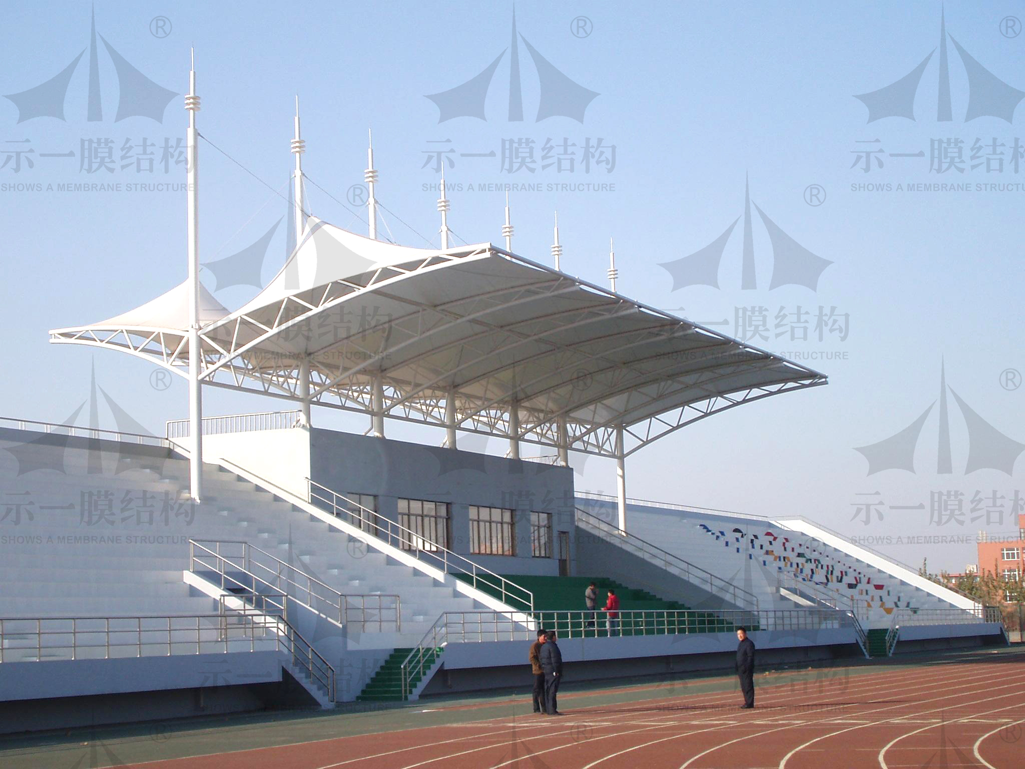 上海示一膜结构体育场馆看台膜结构