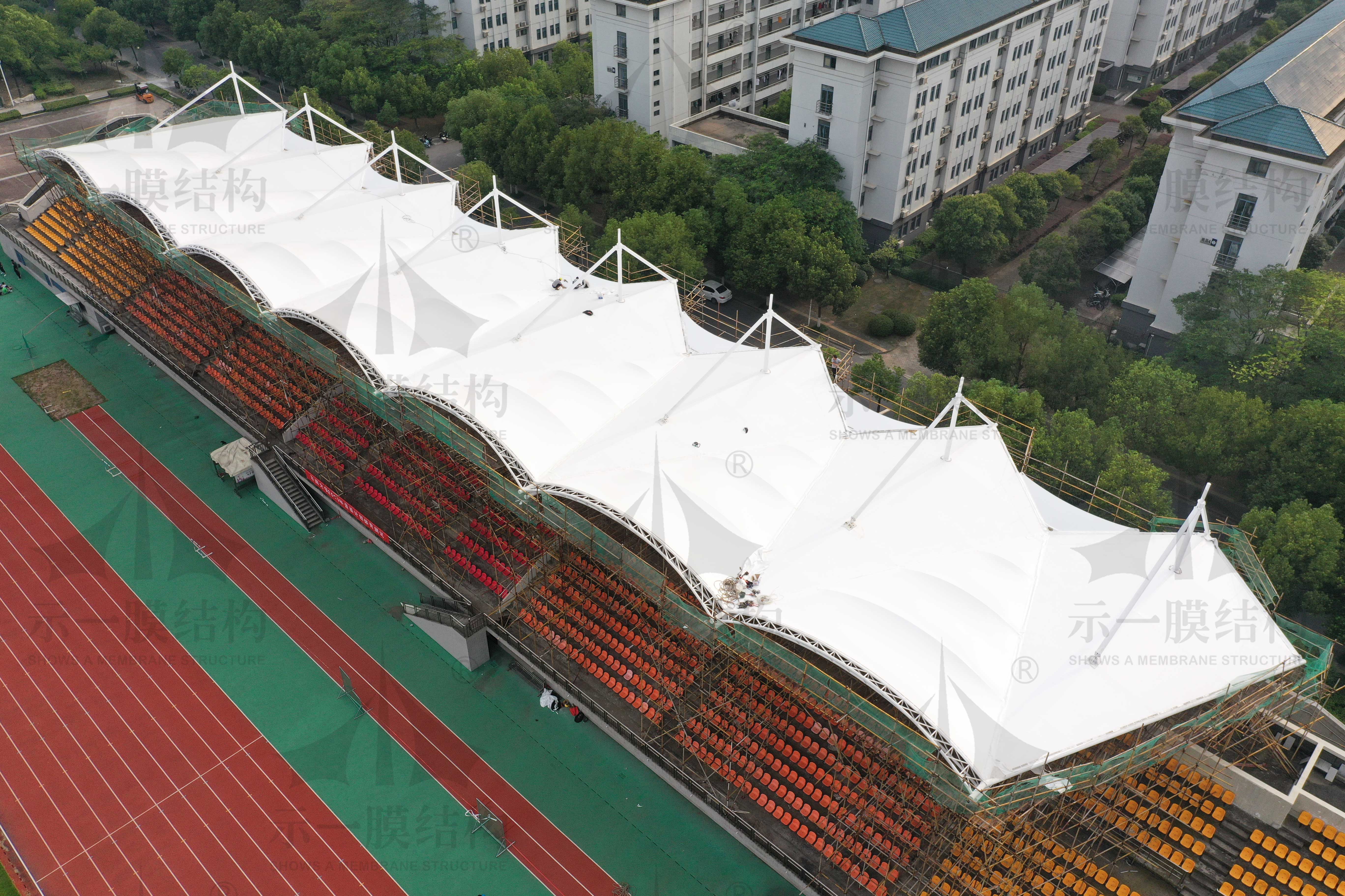 上海示一膜结构南京东南大学九龙湖校区膜结构体育看台